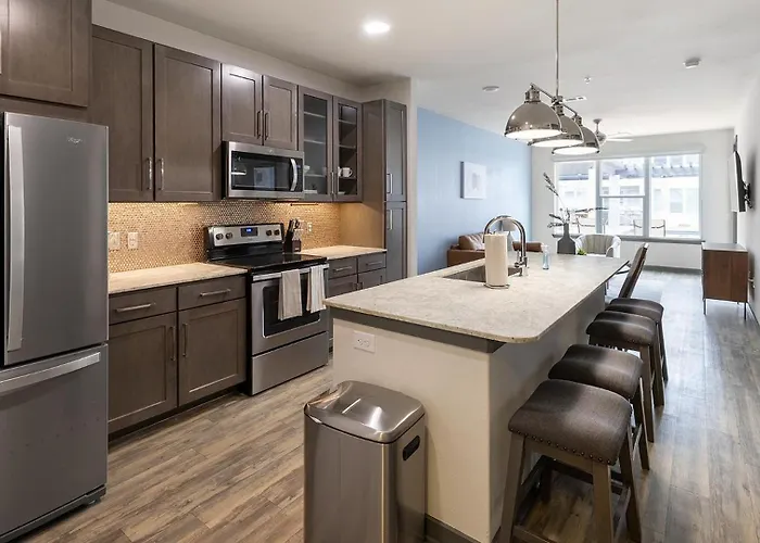 Landing Beautiful 1bd Gym Game Apartment *