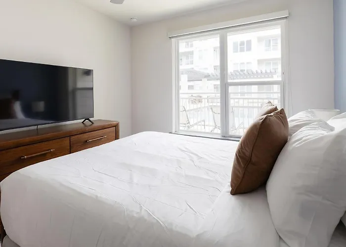 Landing Beautiful 1bd Gym Game Apartment *