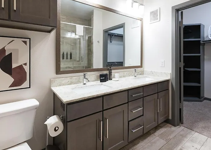 Apartment Landing Beautiful 1bd Gym Game