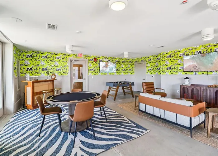 Landing Beautiful 1bd Gym Game Apartment *