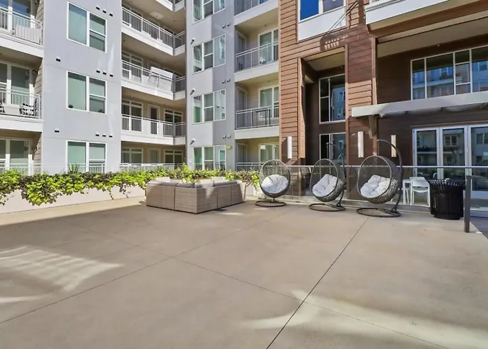 Landing Beautiful 1bd Gym Game Apartment *