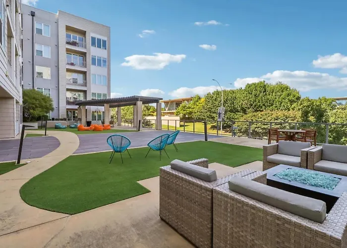 Landing Beautiful 1bd Gym Game Apartment *