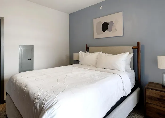 Landing Beautiful 1bd Gym Game Apartment Fort Worth