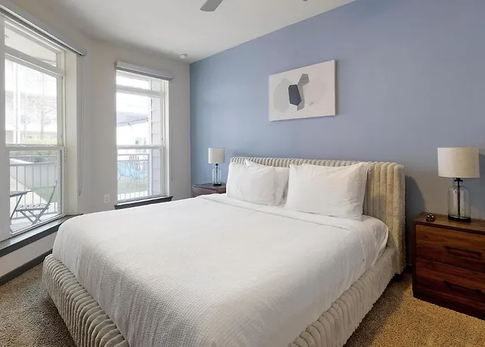 Landing Beautiful 1bd Gym Game Fort Worth